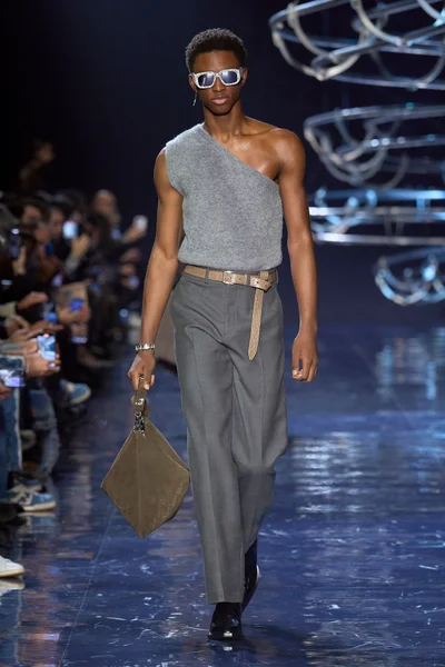 Look 2